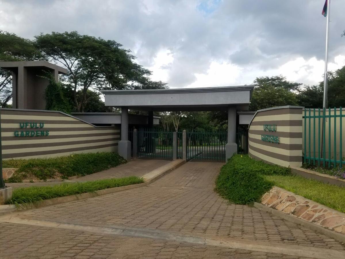 Ufulu Gardens Hotel Lilongwe Exterior photo